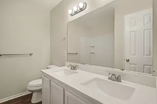 1404 Sunflower Ct, Burleson, TX 76028 - Photo 15
