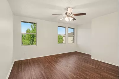 1404 Sunflower Court, Burleson, TX 76028 - Photo 15