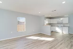 4739 Stokes St, Dallas, TX 75216 - Photo 3