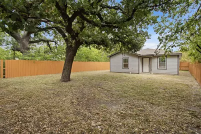 3923 Metropolitan Avenue, Dallas, TX 75210 - Photo 11