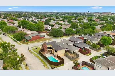 2923 Menlo Park Lane, Carrollton, TX 75007 - Photo 39
