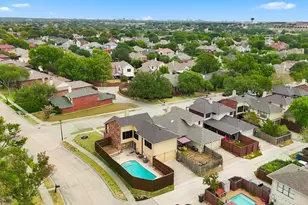 2923 Menlo Park Ln, Carrollton, TX 75007 - Photo 39