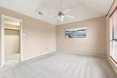 2923 Menlo Park Lane, Carrollton, TX 75007 - Photo 13