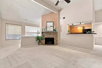 2923 Menlo Park Lane, Carrollton, TX 75007 - Photo 5
