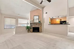 2923 Menlo Park Ln, Carrollton, TX 75007 - Photo 5