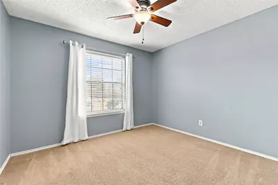 2923 Menlo Park Lane, Carrollton, TX 75007 - Photo 19