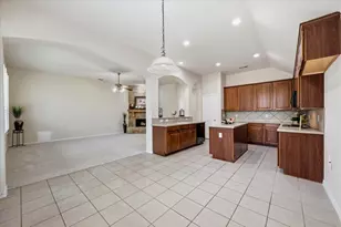 5907 Lantern Ln, Grand Prairie, TX 75052 - Photo 15