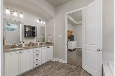 2216 Tremont Boulevard, McKinney, TX 75071 - Photo 17