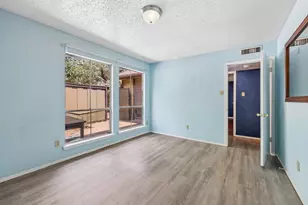 4628 Country Creek Dr, Dallas, TX 75236 - Photo 11