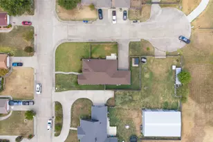 1308 Madeline Street, Commerce, TX 75428 - Photo 5