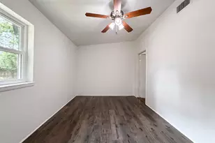 1805 Brookview Dr, Arlington, TX 76010 - Photo 9