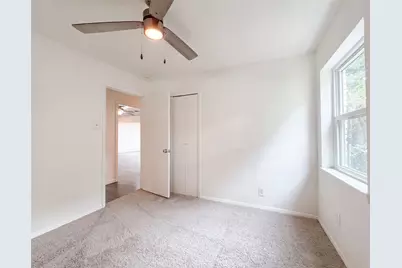 1805 Brookview Drive, Arlington, TX 76010 - Photo 11