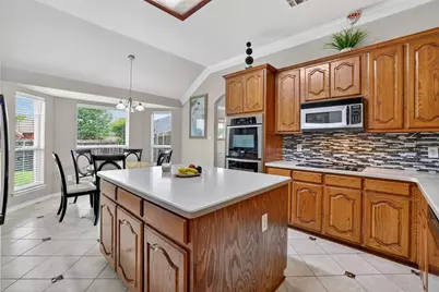 3002 Silver Springs Way, Rowlett, TX 75089 - Photo 11