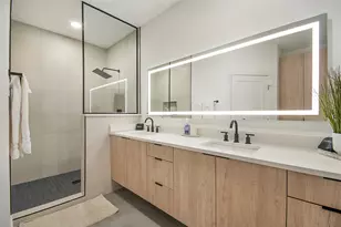 7336 Flyers Wy, Dallas, TX 75235 - Photo 17