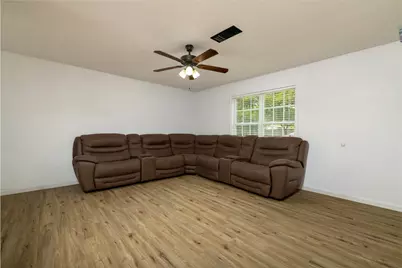 300 Broadway Street, Whitesboro, TX 76273 - Photo 7