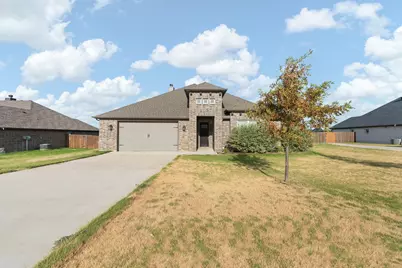 125 Treys Way, Godley, TX 76044 - Photo 1