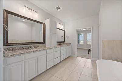 125 Treys Way, Godley, TX 76044 - Photo 21
