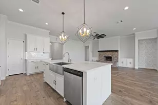 125 Treys Way, Godley, TX 76044 - Photo 9