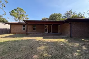 5804 Ridge Dr, Arlington, TX 76016 - Photo 19