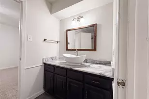 5804 Ridge Dr, Arlington, TX 76016 - Photo 13