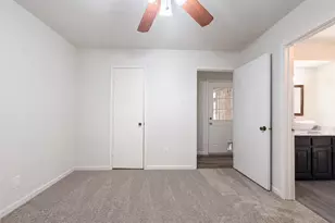 5804 Ridge Dr, Arlington, TX 76016 - Photo 13