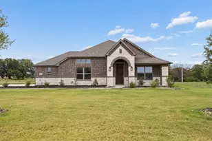 705 Windward Ct, Lowry Crossing, TX 75069 - Photo 3