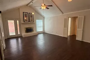 2211 Placid Dr, Carrollton, TX 75007 - Photo 3