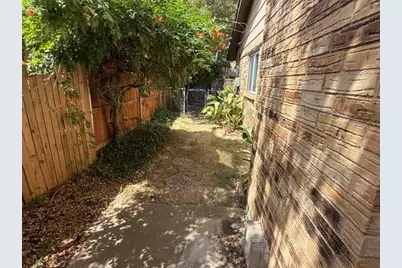 2211 Placid Drive, Carrollton, TX 75007 - Photo 21