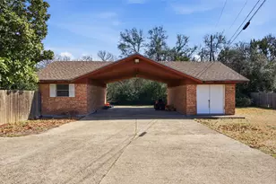 2210 White St, Clifton, TX 76634 - Photo 33