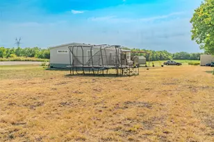 5024 Dove St, Greenville, TX 75401 - Photo 5