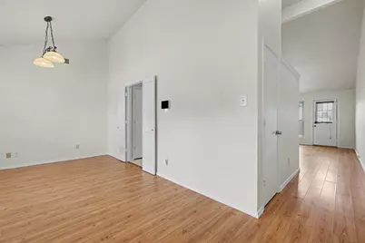 2926 Hilltop Drive, Euless, TX 76039 - Photo 9