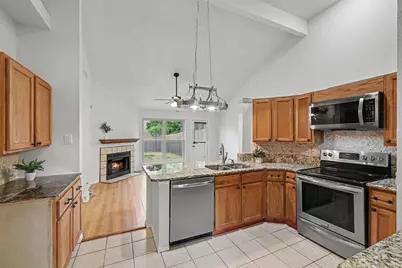 2926 Hilltop Drive, Euless, TX 76039 - Photo 11