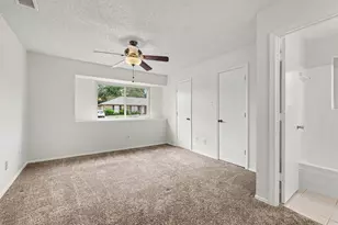 2926 Hilltop Dr, Euless, TX 76039 - Photo 15