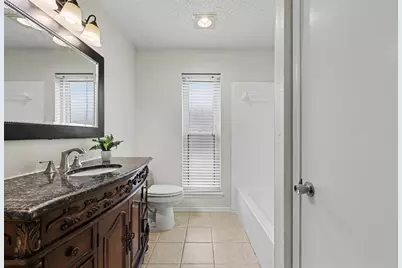 2926 Hilltop Drive, Euless, TX 76039 - Photo 23
