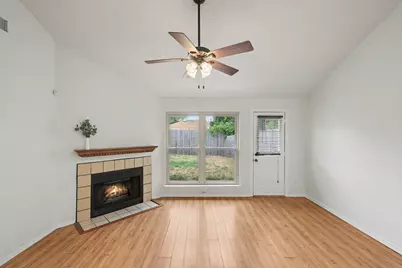 2926 Hilltop Drive, Euless, TX 76039 - Photo 5