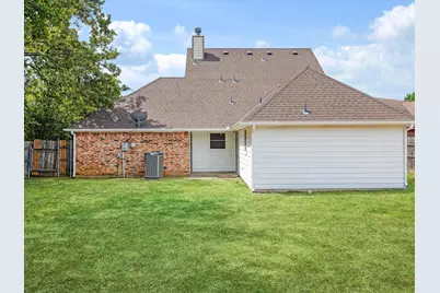 6437 Henco Dr Drive, Fort Worth, TX 76119 - Photo 25