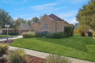 1727 Ridgecrest Drive, Cleburne, TX 76033 - Photo 3