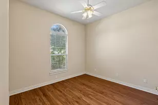 1727 Ridgecrest Dr, Cleburne, TX 76033 - Photo 25