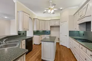 1727 Ridgecrest Dr, Cleburne, TX 76033 - Photo 15