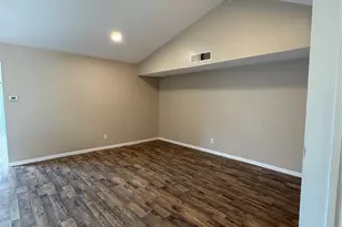 510 Matterhorn St, Cedar Hill, TX 75104 - Photo 5