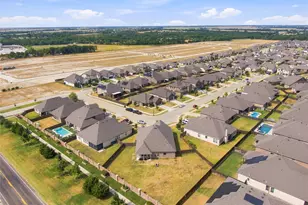 420 Wrangler Wy, Waxahachie, TX 75167 - Photo 29