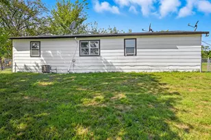 1166 N Business Hwy 78, Blue Ridge, TX 75424 - Photo 17