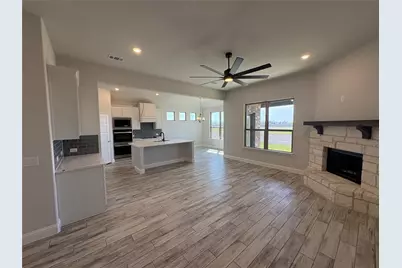 725 Windward Court, Lowry Crossing, TX 75069 - Photo 3