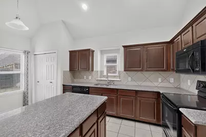 1208 Villa Paloma Boulevard, Little Elm, TX 75068 - Photo 11