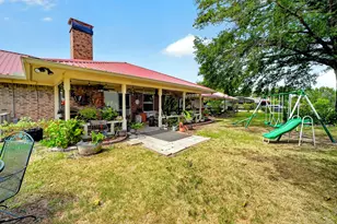 1022 Robin Rd, Oak Ridge, TX 75161 - Photo 21