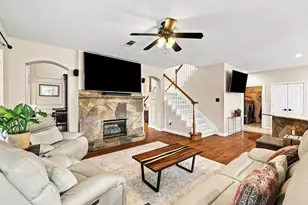 1303 Stone Lakes Dr, Southlake, TX 76092 - Photo 9