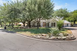 367 Elm Grove Cir, Waco, TX 76657 - Photo 3