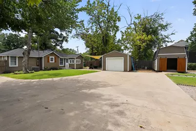 2811 Springdale Road, Fort Worth, TX 76111 - Photo 25
