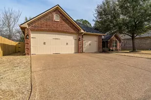 6526 Ashmore, Tyler, TX 75703 - Photo 3