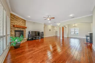6526 Ashmore, Tyler, TX 75703 - Photo 9